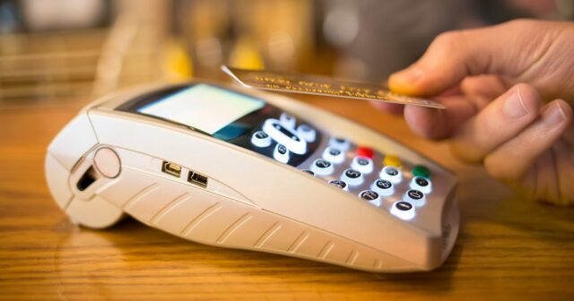 Acquisitions de CMI : six projets de paiements électroniques notifiés