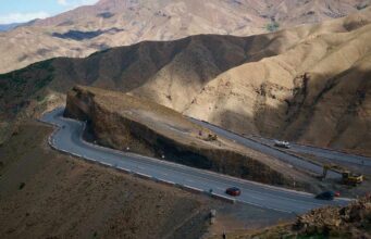 Le projet de tunnel de l’Ourika entre Marrakech et Ouarzazate rencontre des difficultés : Nizar Baraka apporte des explications