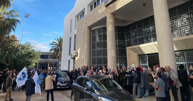 Sit-in à Agadir: tension croissante à la Trésorerie générale du