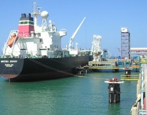 Amélioration attendue dès lundi pour le ralentissement de l’activité portuaire et les perturbations dans l’approvisionnement en carburants