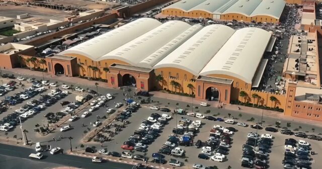 Laâyoune : le marché Al Hizam, exemple d'un commerce modernisé