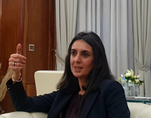 Le Maroc peut atténuer les chocs des marchés pétroliers selon Nadia Fettah